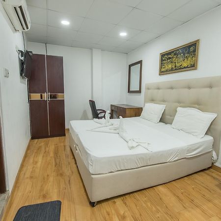 Metro City Hotel Colombo Eksteriør billede