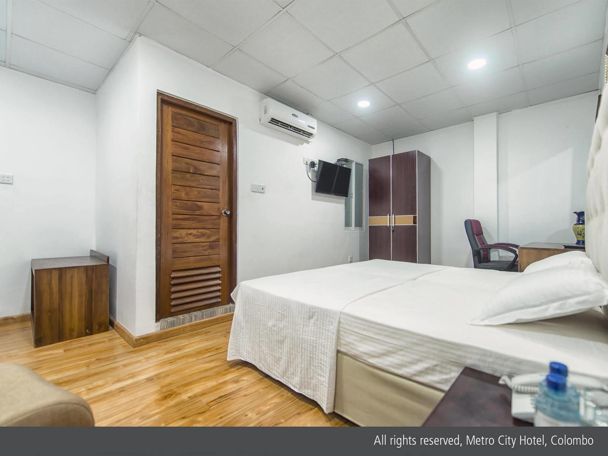 Metro City Hotel Colombo Eksteriør billede
