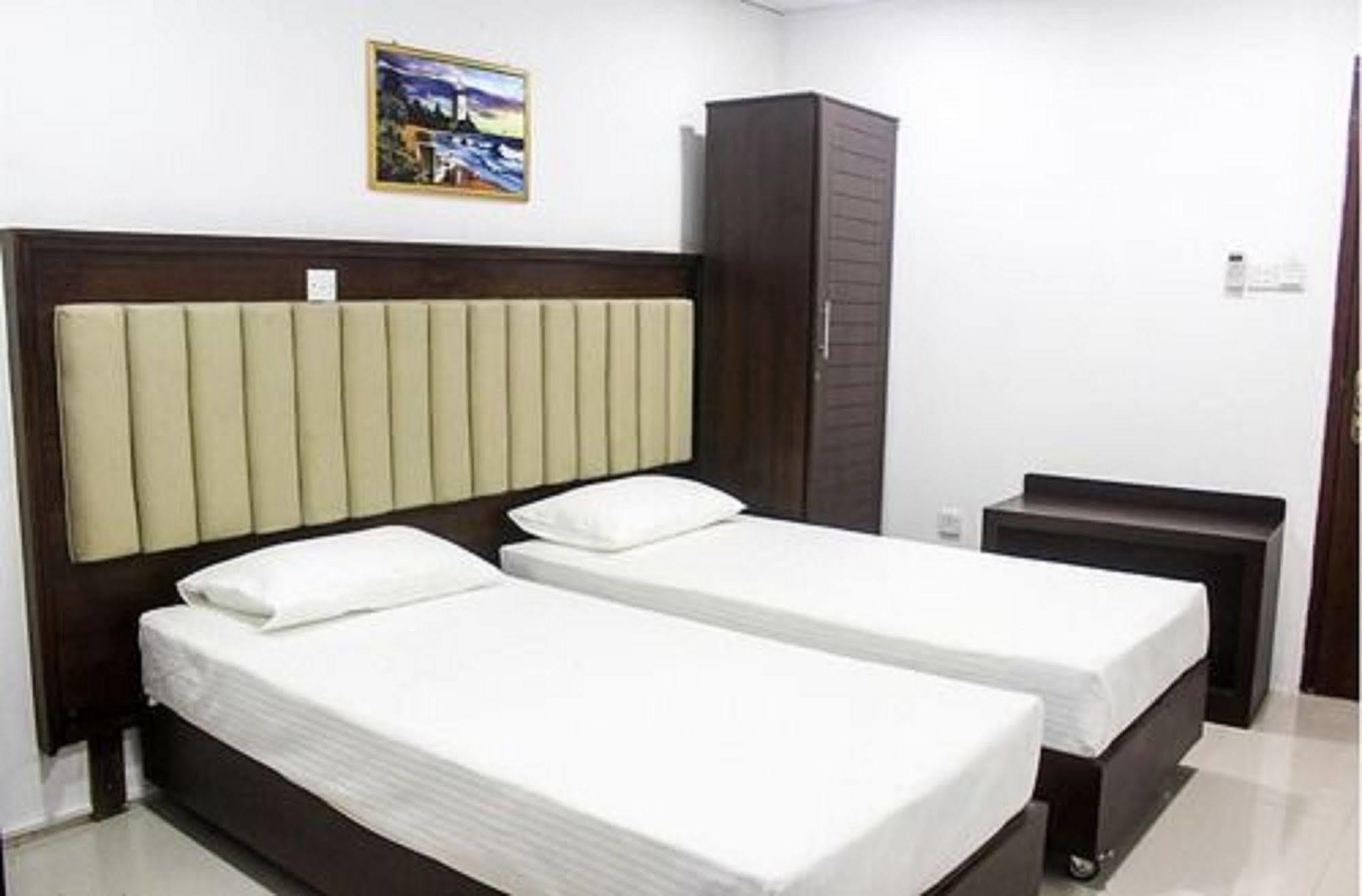 Metro City Hotel Colombo Eksteriør billede